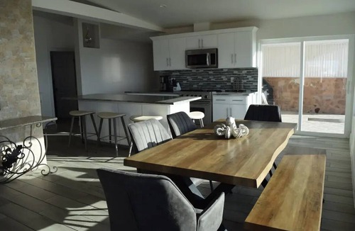 Miramar House | Casa Pepe! Your days will be filled with pure relaxation and bliss.