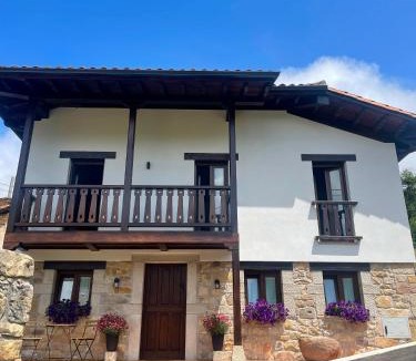 Onis House | Casa Pepina