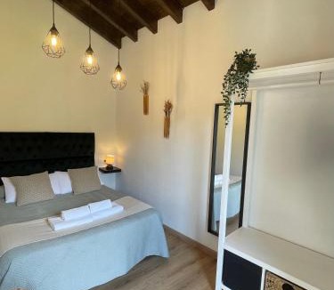 Onis House | Casa Pepina