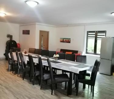 Eremitu House | Casa PICY Vendégház