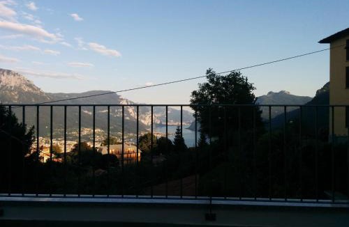 Civenna House | Casa Pierini