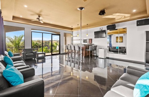 Jaco Villa | Casa Ponte I Luxury Mega Estate