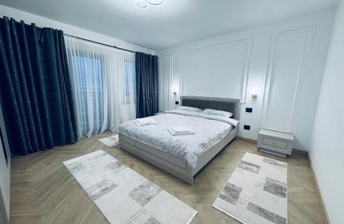 Petrova House | Casa Pop