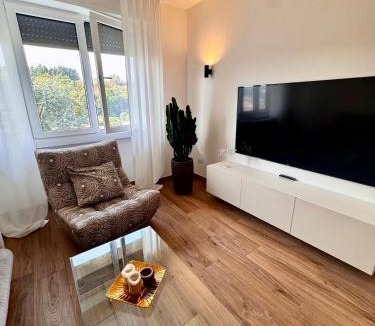 Gallarate Apartment | Casa Pradisera