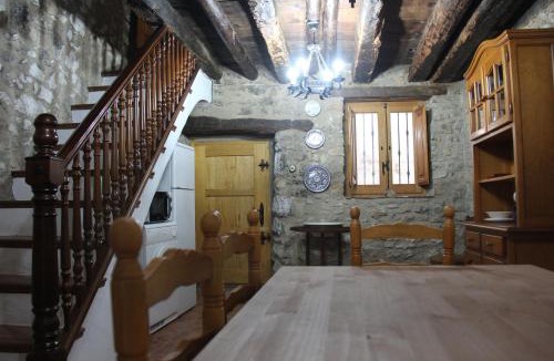 Villafranca del Cid Ski Chalet | Casa Rústica en Villafranca del Cid con vistas a la montaña "Els Arenals"