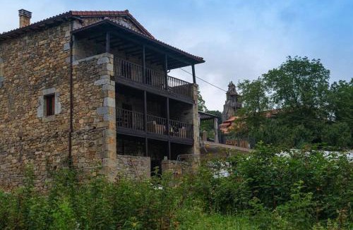 Quintana Ski Chalet | Casa Rústica en la Finca Ecológica San Félix