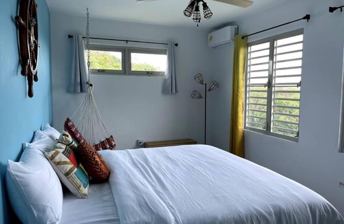Puntas Apartment | Casa Ramé- Retro-Chic Apt with Pool Table and Panoramic View