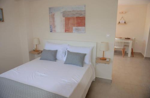 Alepou Apartment | Casa Raymo