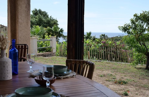 Plage de la Garonnette House | Casa Recampado