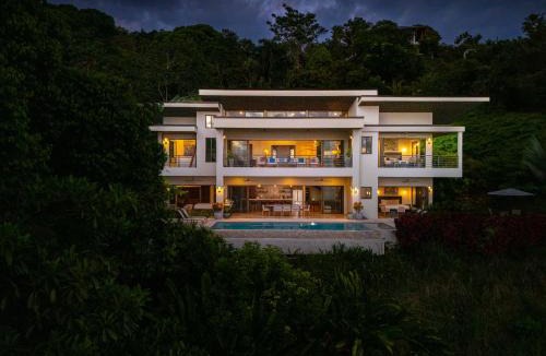 Dominical Villa | Casa ReSol - by Pura Villas
