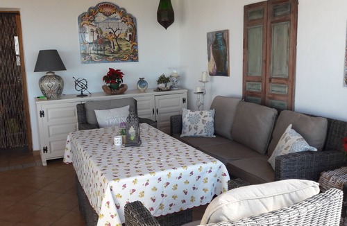 Competa Bed & Breakfast | Casa Roble B&B