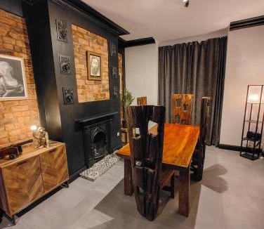 Liverpool Villa | Casa Rocío