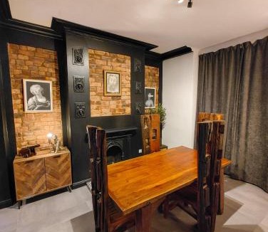 Liverpool Villa | Casa Rocío