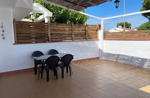 Riumar House | Casa Rogi, with pool, ideal for family, on main street and near the beach
