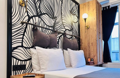 Karakoy House | Casa Rosa Suites