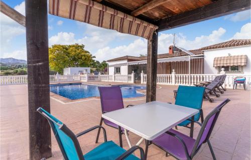 New Golden Mile House | Casa Rosas