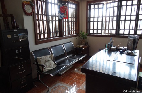 Poblacion District Bed & Breakfast | Casa Ruby Pension House