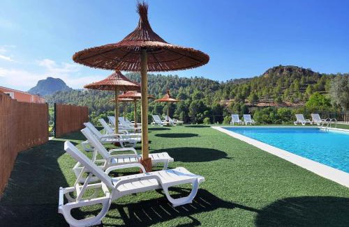 Elche De La Sierra House | Casa Rural E Puente del Segura
