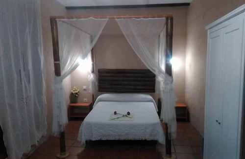 Malpartida de Caceres Hotel | Casa Rural La Posada de María