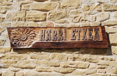 Leoz House | Casa Rural Harri Etxea