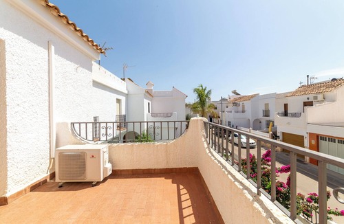 Nijar House | Casa Rural La Buganvilla: Mountain Views, Wi-Fi, and Air Conditioning