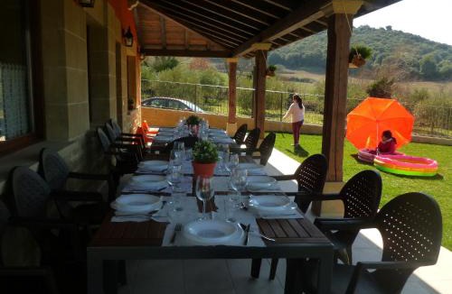 Eulz House | Casa rural Navarra para niños, accesible para grupos grandes de 14-16 personas Belastegui II