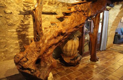 Enroig House | Casa Rustic Suites, JACUZI & LOVE