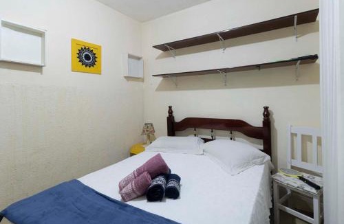Guarau House | Casa rustica com Wi-Fi, garagem e aceita pet