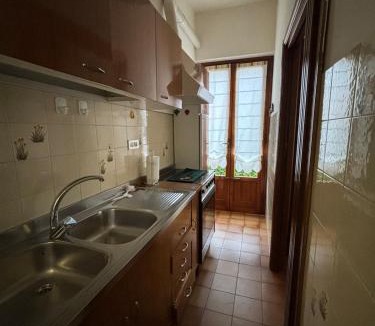 Massa e Cozzile Apartment | Casa Sandrina