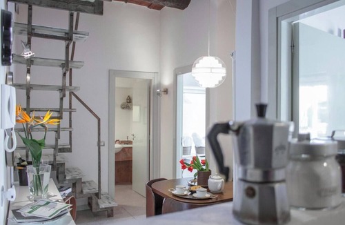 Naples City Centre Apartment | CASA SANGREGORIO FLAT: AT HOME IN THE OLD NAPLES