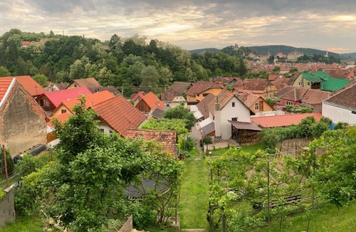 Sighisoara House | Casa Santa