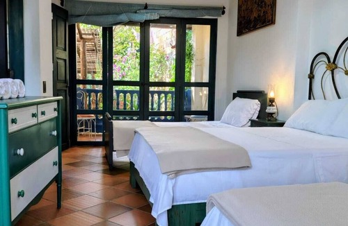 Curiti Hotel | CASA SILVA HOTEL-CAFE