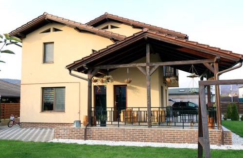 Livezeni House | Casa Sofia