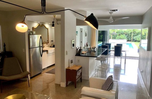 Lake Ridge House | Casa Sol - A hideaway in central Fort Lauderdale