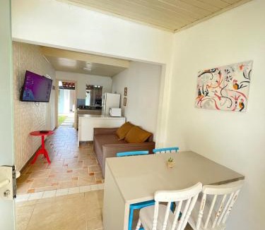 Canto Grande House | Casa Sol - Com Piscina - Praia de Mariscal - SC