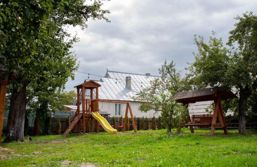 Partestii de Sus House | Casa Strabunicului