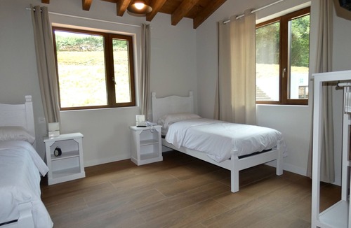 Salas Hotel | Casa Sueño
