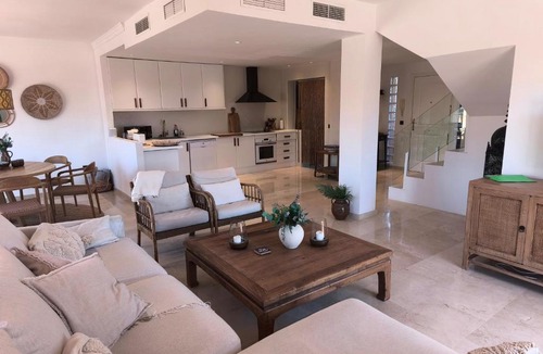 Marbella Apartment | Casa Sunchill