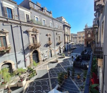 Catania City Centre Apartment | casa teatro 2