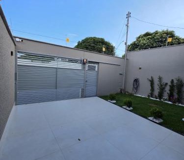 Jardim Mariliza House | Casa temporada MOTO GP- 6 km do Autódromo de Goiânia