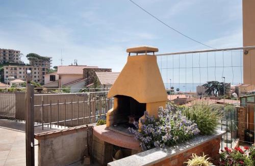 Santo Stefano al Mare House | Casa Thea