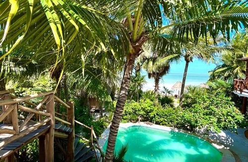 Isla Holbox Bed & Breakfast | Casa Tom Tom - Beachfront Boutique Hotel