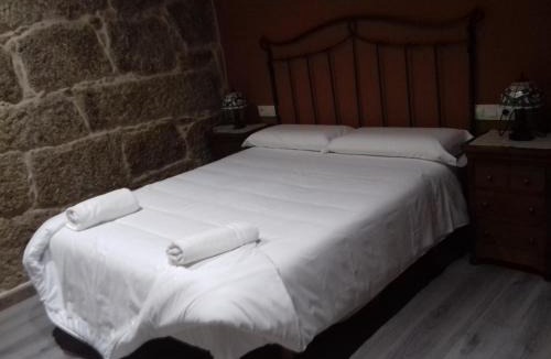 Coles House | Casa Tras Do Rio