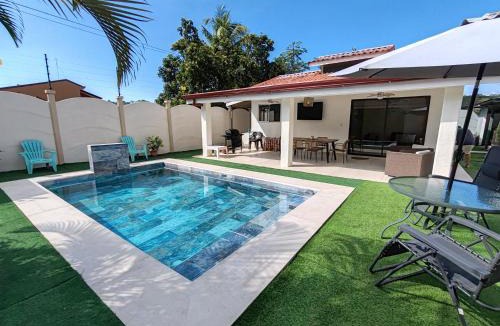 Tarcoles House | Casa Tribu