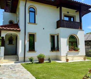 Horezu House | Casa Tudorescu