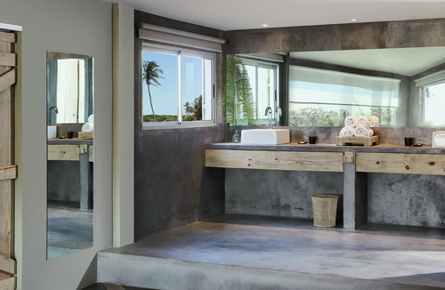 Guriu Village Hotel | Casa Uca