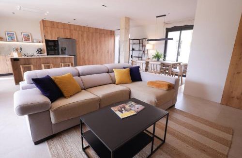 Sueca Apartment | Casa unifamiliar con jardín en la playa