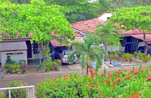 Playa Ocotal Villa | Casa Uno, Beachfront in Lovely Playa Ocotal.