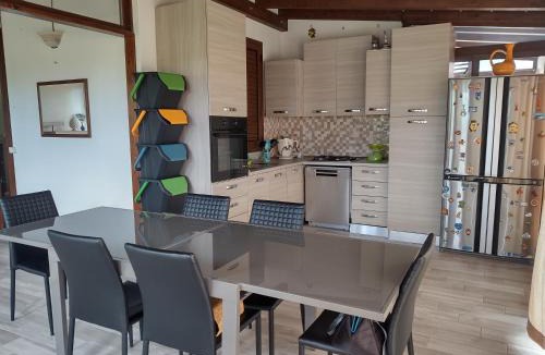 Campofelice di Roccella House | Casa Vacanze Villa Pomelia