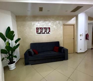 Leonforte Apartment | Casa vacanza Helios